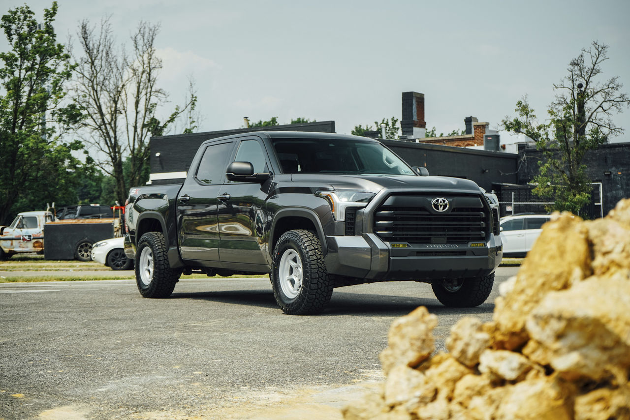 2022 Toyota Tundra - Black Rhino SHOGUN - Silver | Wheel Pros